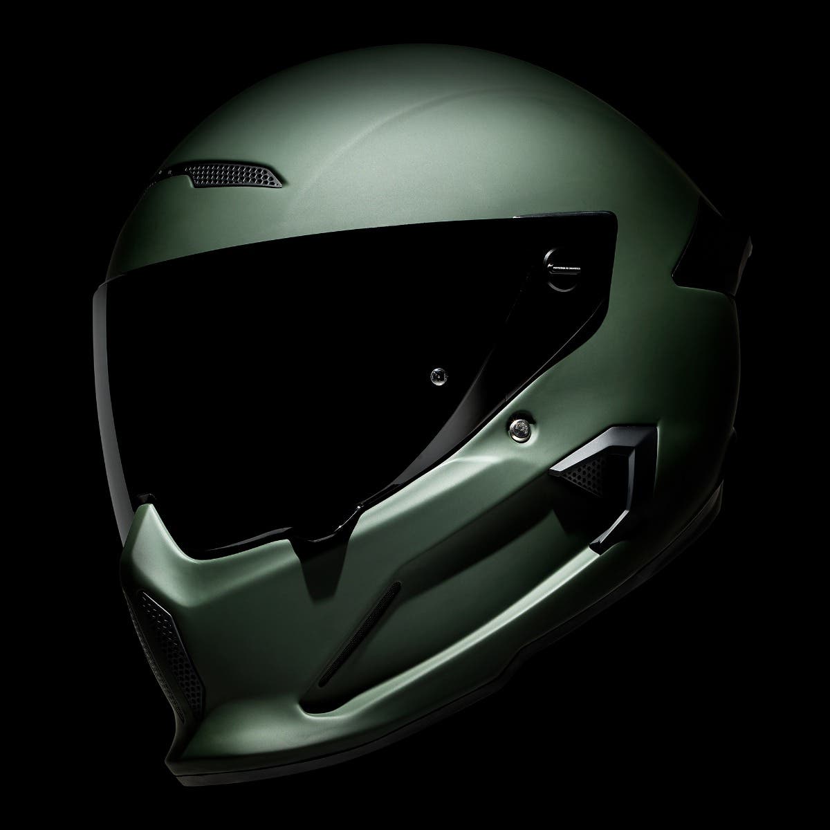 AT4.0 CARBON Commander