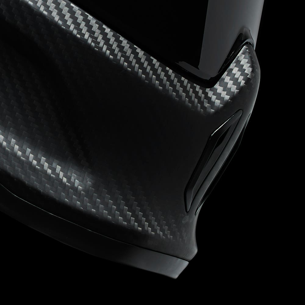 EOX Raw Carbon