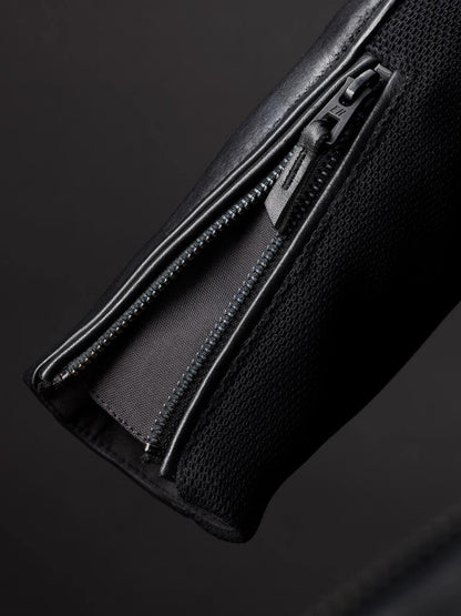 Revolver Black