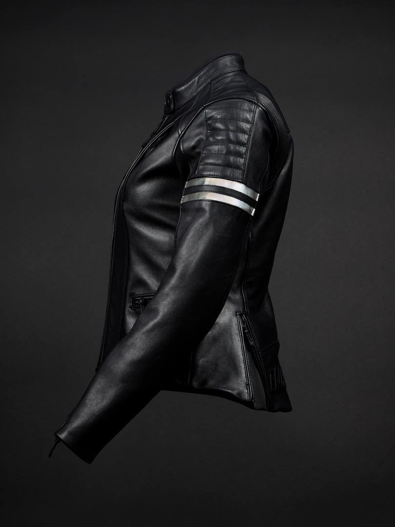 Revolver Black