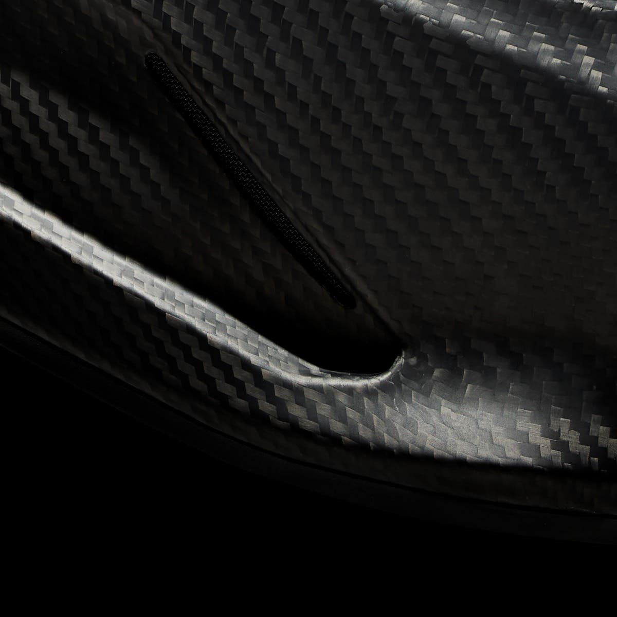 AT4.0 CARBON Raw Carbon