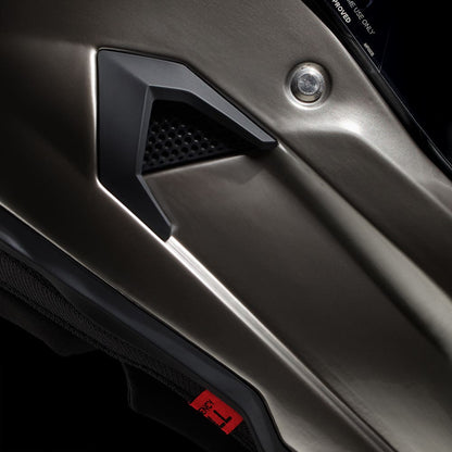 AT4.0 CARBON Titanium